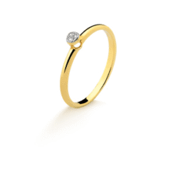 ANILLO SOLITARIO CON DIAMANTE